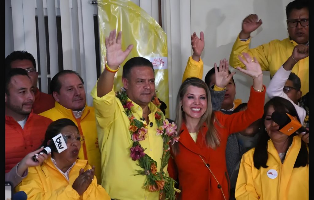 Picsart_26-04-14_21-49-15-836